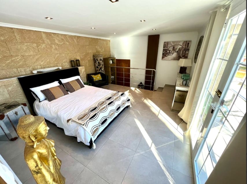 5 sovrum Villa till salu i Javea / Xabia med pool garage - 999 000 € (Ref: 8220910)