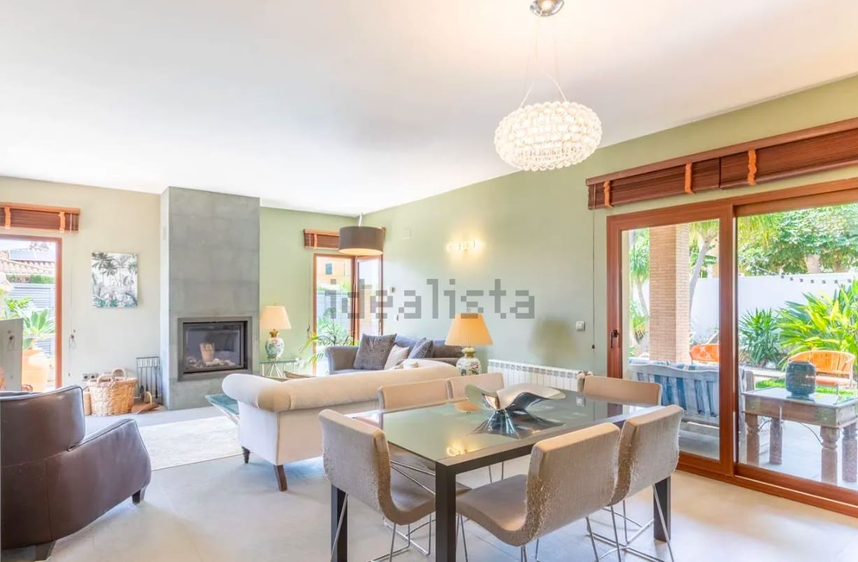 4 chambre Villa/Maison à vendre à Denia avec piscine garage - 895 000 € (Ref: 8577860)