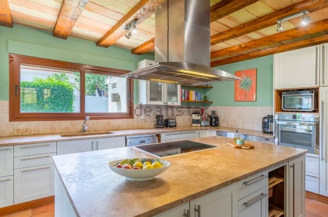 4 chambre Villa/Maison à vendre à Dénia avec piscine garage - 895 000 € (Ref: 8577860)