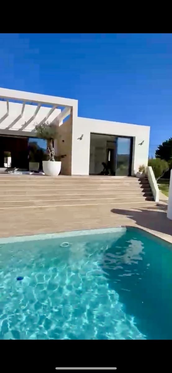 4 soverom Villa til salgs i Javea / Xabia med svømmebasseng garasje - € 1 350 000 (Ref: 8595864)