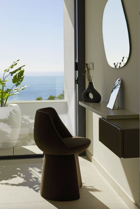 4 sypialnia Willa na sprzedaż w Altea z basenem garażem - 2 135 000 € (Ref: 8988858)