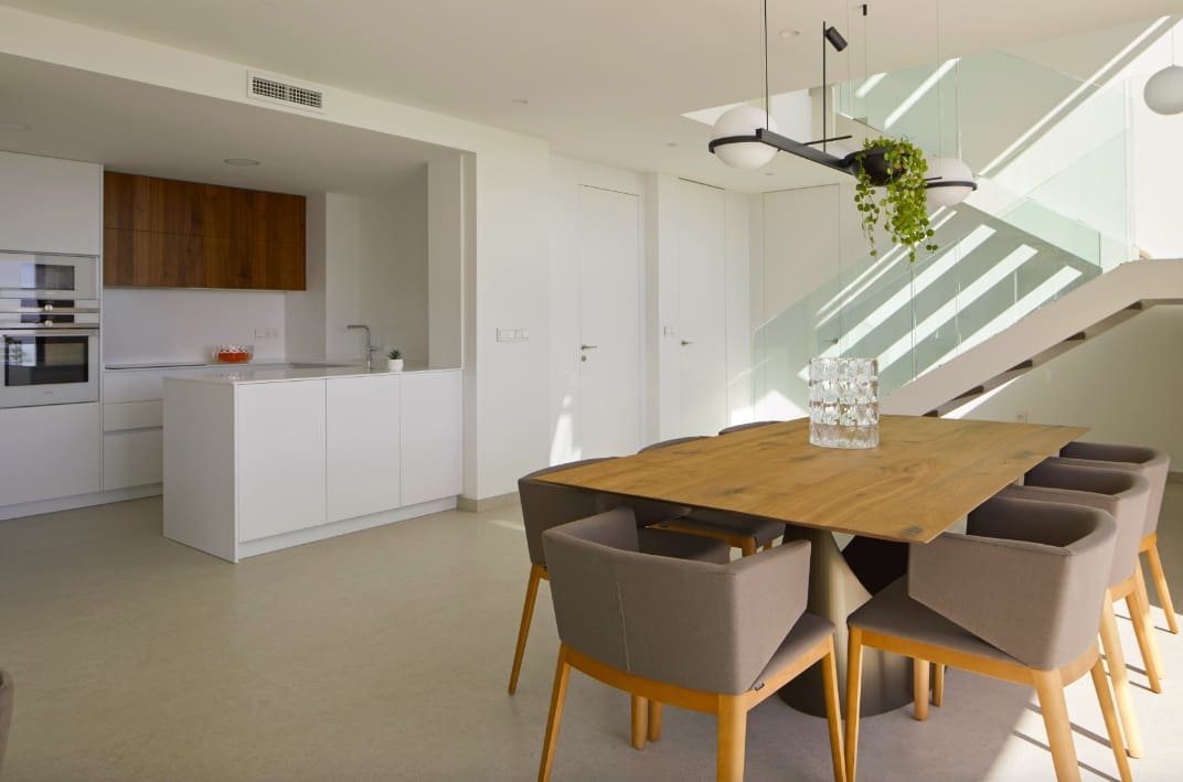 4 sypialnia Willa na sprzedaż w Altea z basenem garażem - 2 135 000 € (Ref: 8988858)