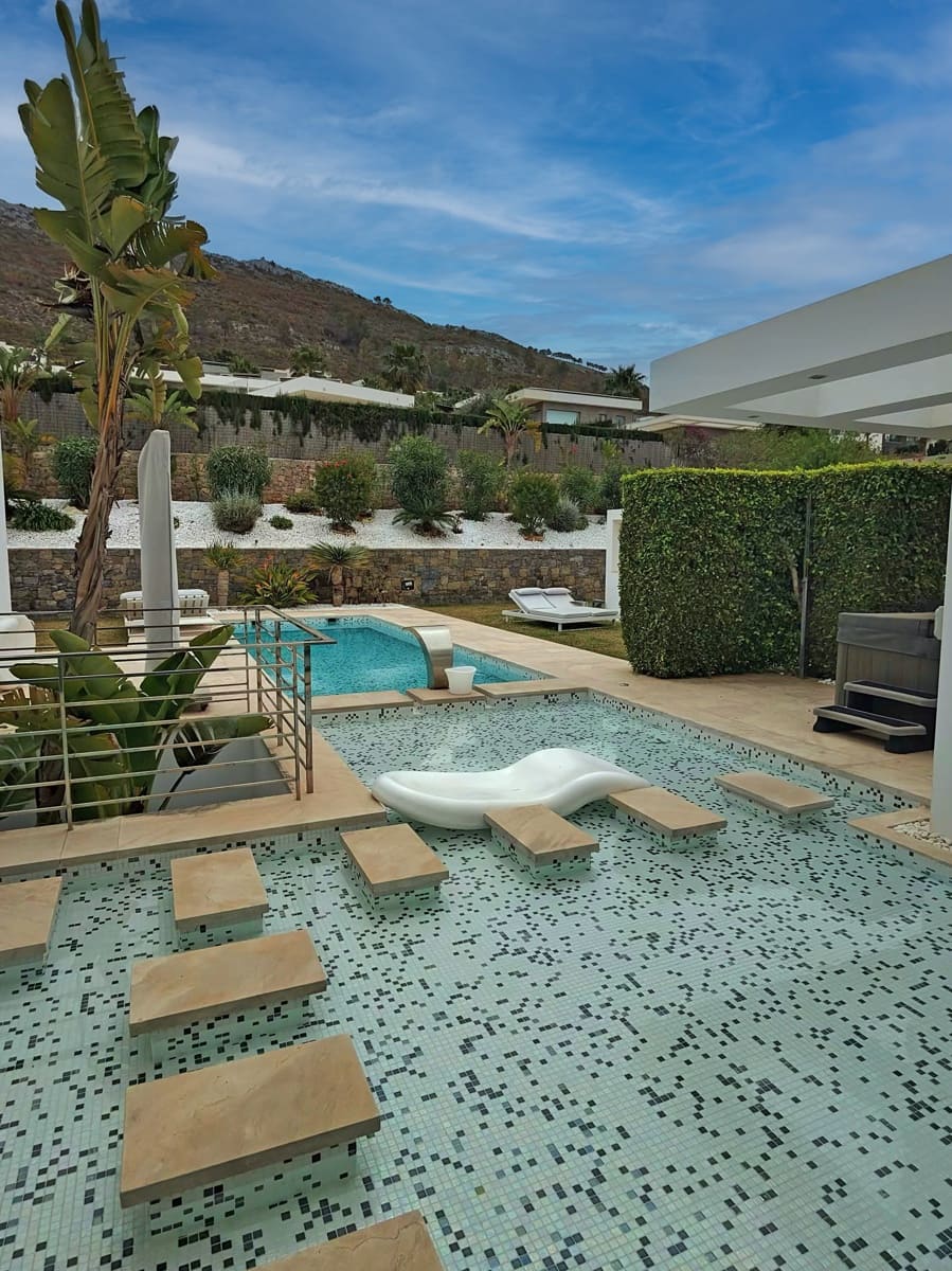 5 sovrum Villa till salu i Javea / Xabia med pool garage - 2 349 000 € (Ref: 9253998)