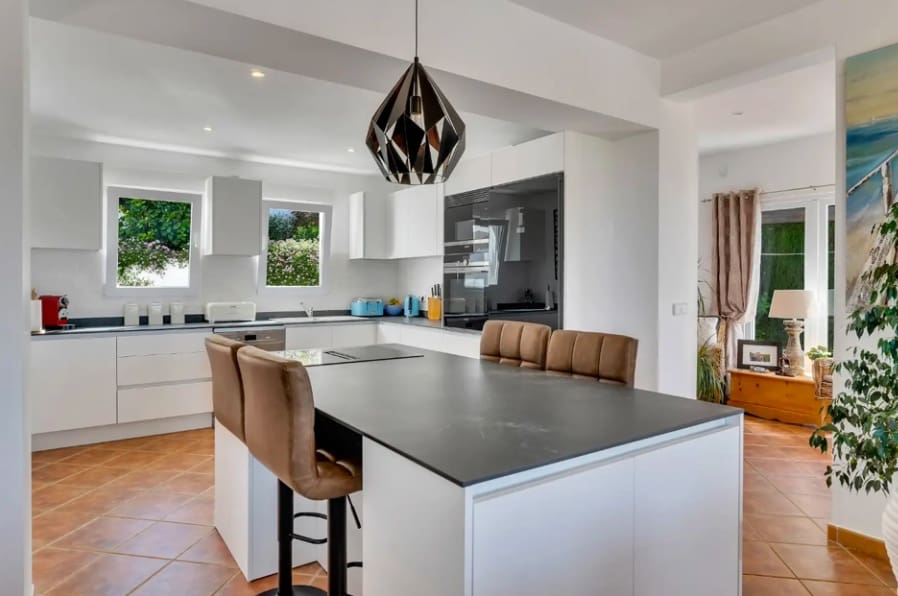 4 soveværelse Villa til salg i Javea / Xabia med swimmingpool garage - € 1.749.000 (Ref: 9261852)