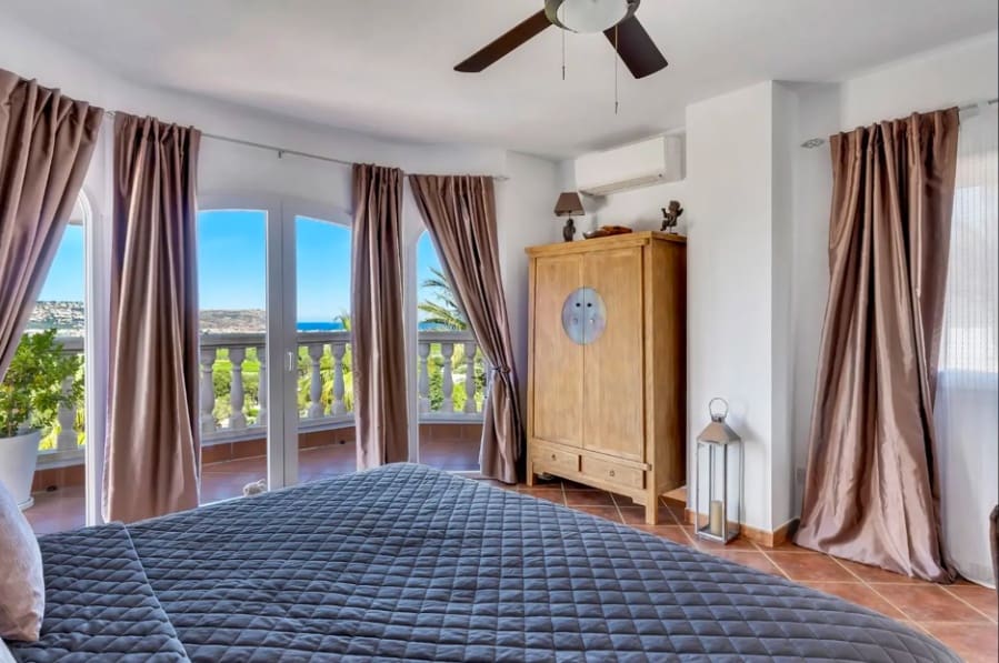 4 soveværelse Villa til salg i Javea / Xabia med swimmingpool garage - € 1.749.000 (Ref: 9261852)