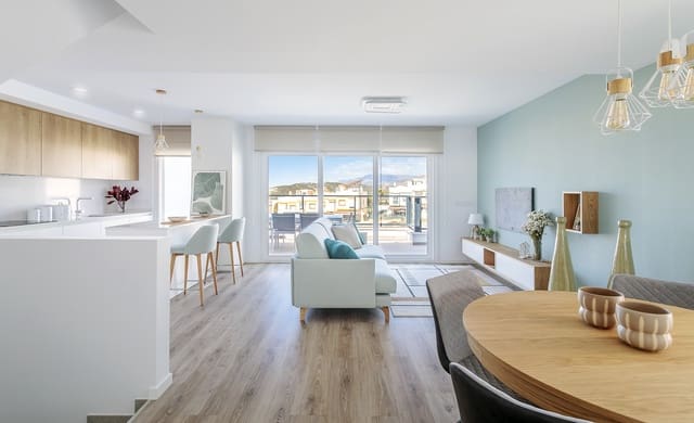 4 sypialnia Willa na sprzedaż w Benidorm z basenem garażem - 555 000 € (Ref: 9500324)