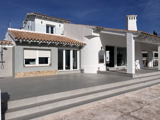 5 makuuhuone Huvila myytävänä paikassa Beniarbeig mukana uima-altaan 
autotalli - 1 490 000 € (Ref: 9510097)