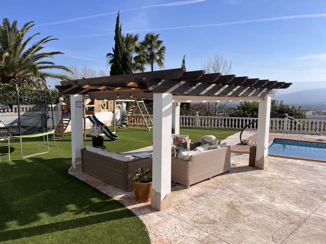 5 makuuhuone Huvila myytävänä paikassa Beniarbeig mukana uima-altaan 
autotalli - 1 490 000 € (Ref: 9510097)