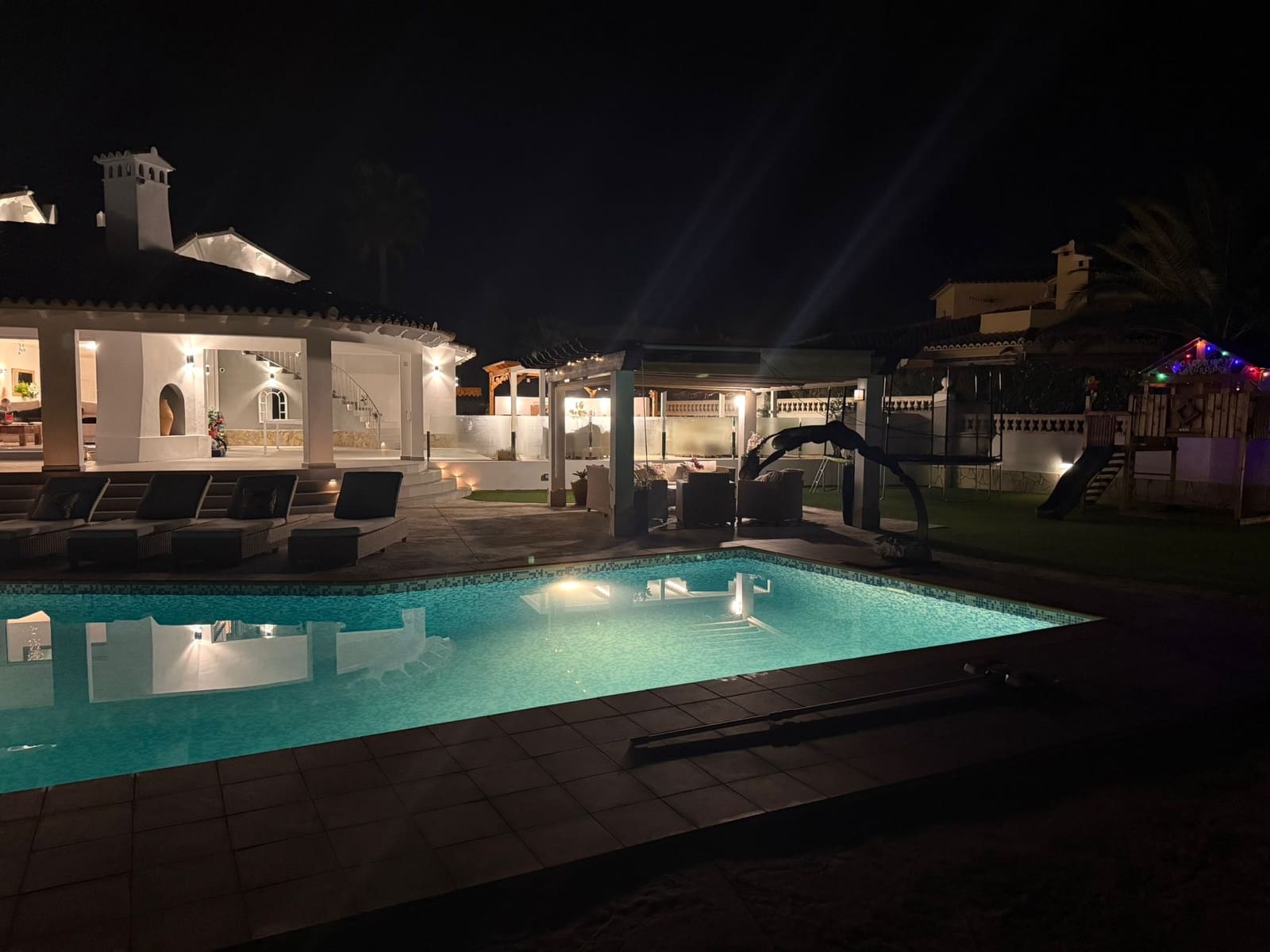 5 makuuhuone Huvila myytävänä paikassa Beniarbeig mukana uima-altaan 
autotalli - 1 490 000 € (Ref: 9510097)