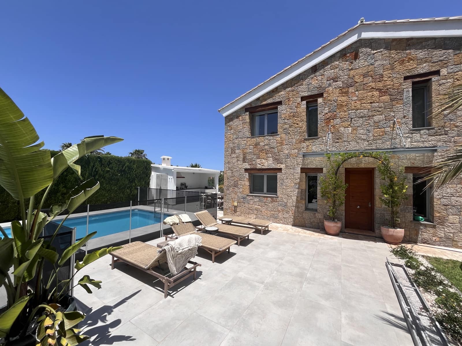 6 sovrum Villa att hyra i Denia med pool garage - 4 000 € (Ref: 9911455)