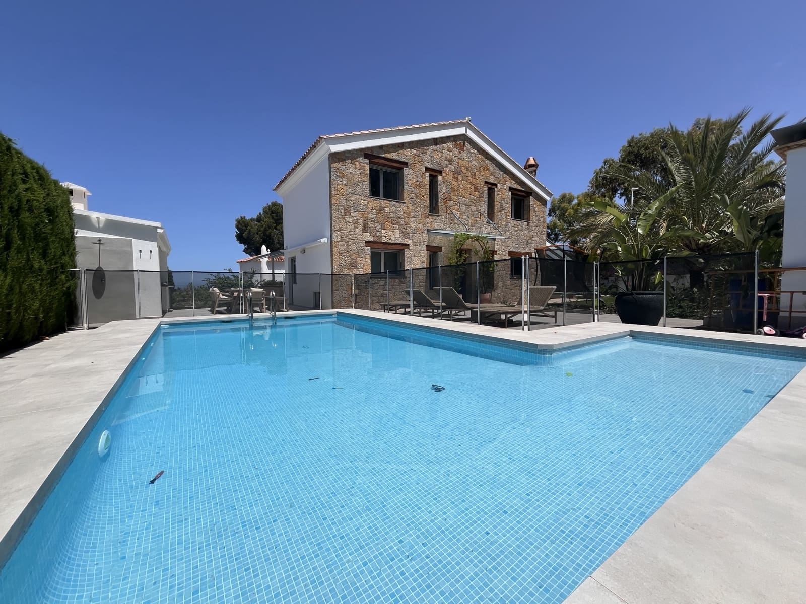 6 sovrum Villa att hyra i Denia med pool garage - 4 000 € (Ref: 9911455)