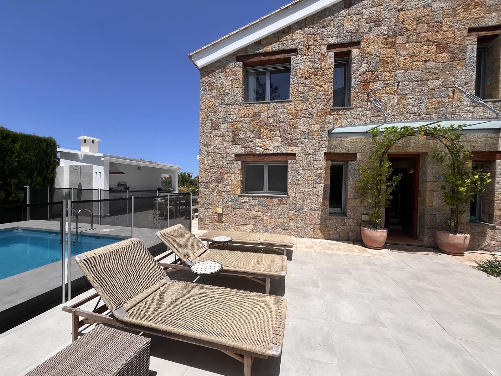 6 sovrum Villa att hyra i Denia med pool garage - 4 000 € (Ref: 9911455)