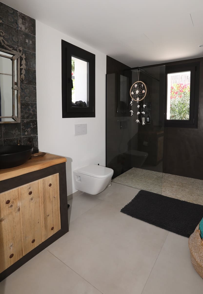 4 sypialnia Willa na sprzedaż w Javea / Xabia z basenem garażem - 1 995 000 € (Ref: 9937020)