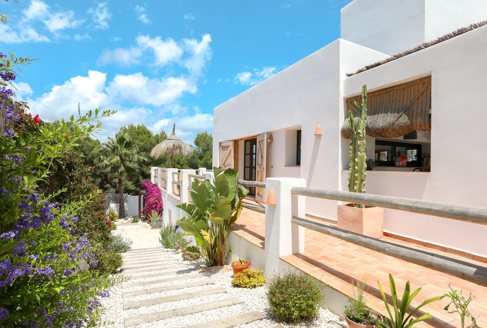 4 sypialnia Willa na sprzedaż w Javea / Xabia z basenem garażem - 1 995 000 € (Ref: 9937020)