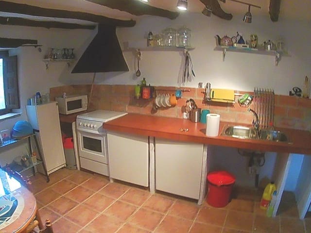 3 slaapkamer Finca/Landhuis te koop in Los Cerricos, Oria - € 46.000 (Ref: 4304585)