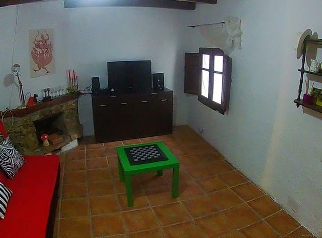 3 slaapkamer Finca/Landhuis te koop in Los Cerricos, Oria - € 46.000 (Ref: 4304585)