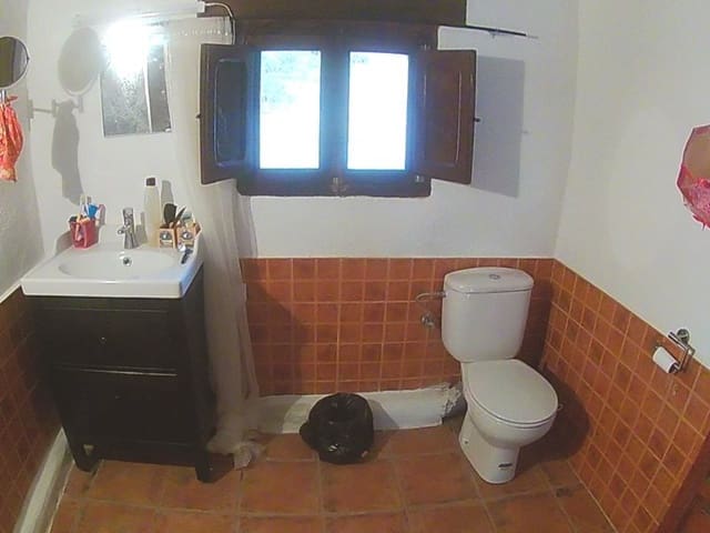 3 slaapkamer Finca/Landhuis te koop in Los Cerricos, Oria - € 46.000 (Ref: 4304585)