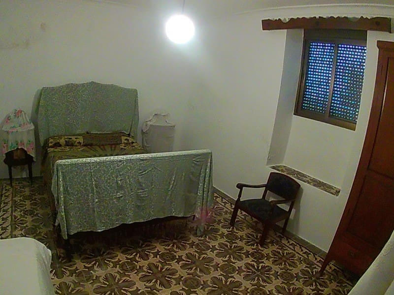 7 soveværelse Byhus til salg i Somontin - € 75.000 (Ref: 4304592)