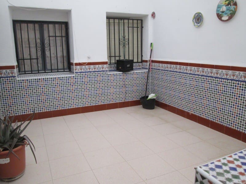 5 soveværelse Byhus til salg i Pocicas - € 49.000 (Ref: 4304633)