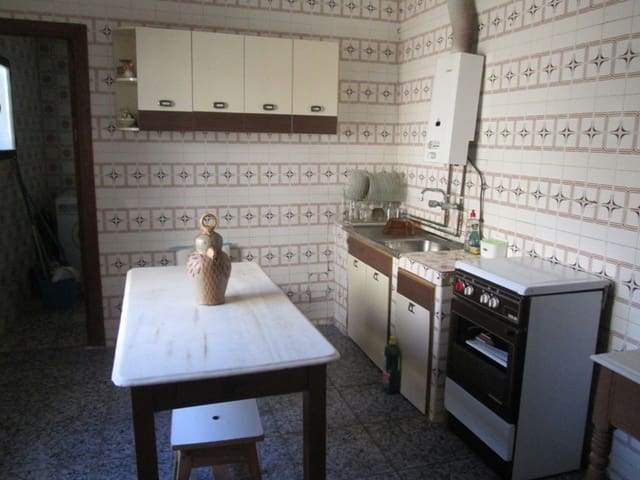 3 slaapkamer Huis te koop in Albox - € 75.000 (Ref: 4304638)