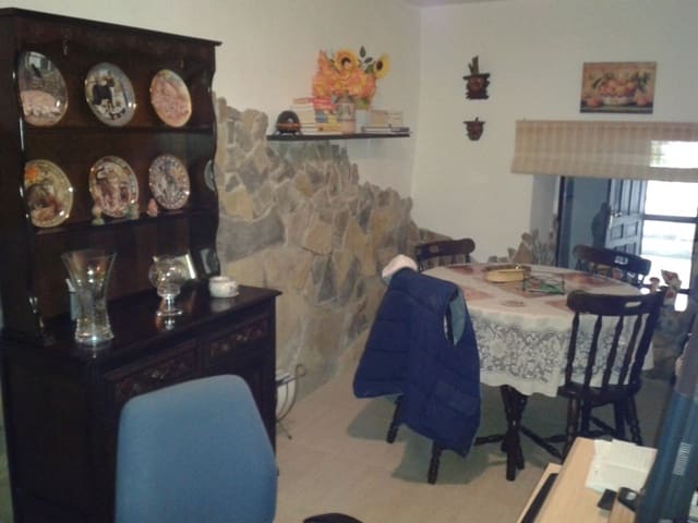 3 soveværelse Byhus til salg i Somontín - € 78.000 (Ref: 4304654)