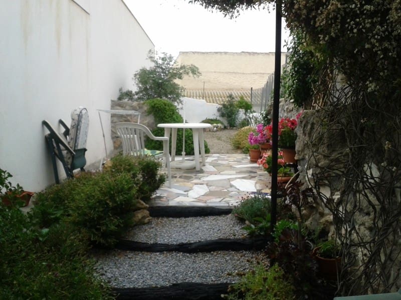 3 soveværelse Byhus til salg i Somontin - € 78.000 (Ref: 4304654)