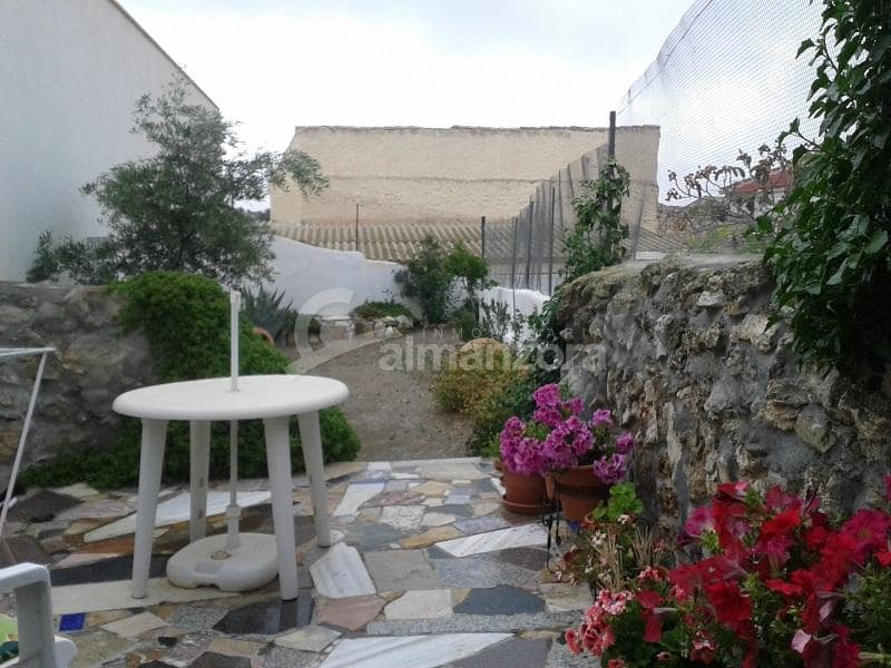 3 soveværelse Byhus til salg i Somontin - € 78.000 (Ref: 4304654)