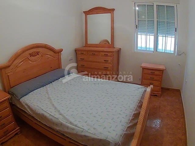 Casa de 6 habitaciones en Chirivel en venta - 185.000 € (Ref: 4580738)