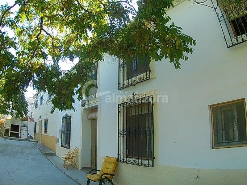 4 soveværelse Finca/Landehus til salg i Oria - € 120.000 (Ref: 4736358)