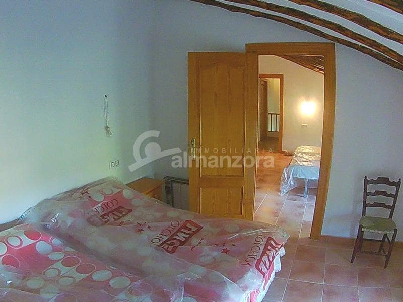 4 soveværelse Finca/Landehus til salg i Oria - € 120.000 (Ref: 4736358)