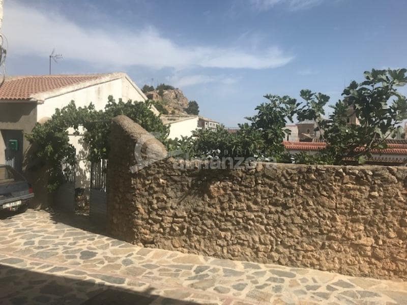 5 makuuhuone Omakotitalo myytävänä paikassa Oria - 89 000 € (Ref: 4756829)