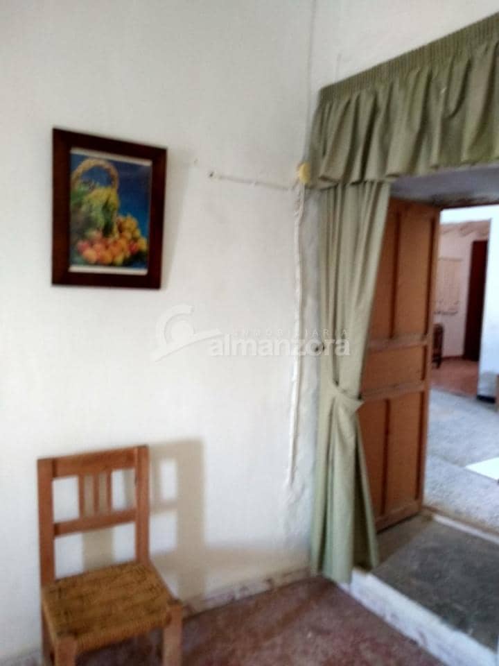 5 makuuhuone Omakotitalo myytävänä paikassa Oria - 89 000 € (Ref: 4756829)