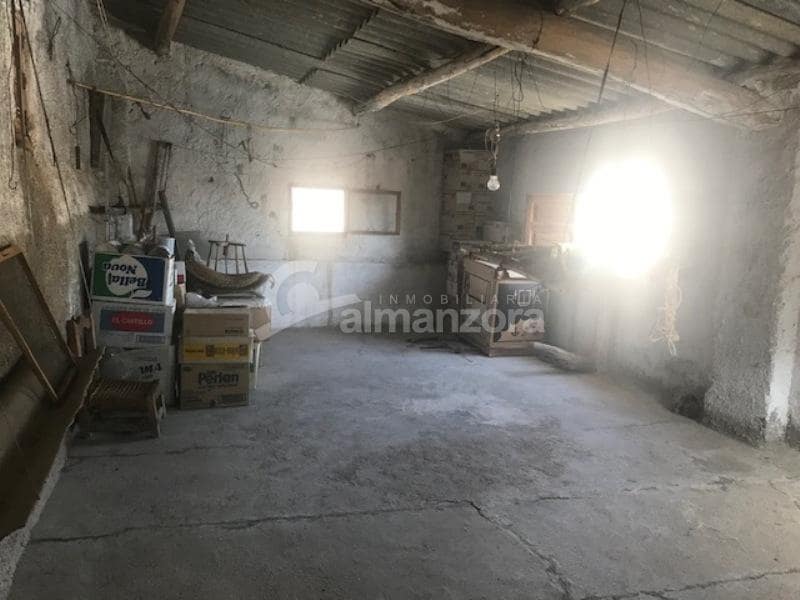 5 makuuhuone Omakotitalo myytävänä paikassa Oria - 89 000 € (Ref: 4756829)