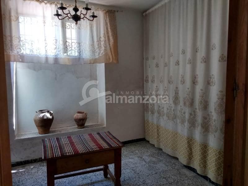 5 makuuhuone Omakotitalo myytävänä paikassa Oria - 89 000 € (Ref: 4756829)