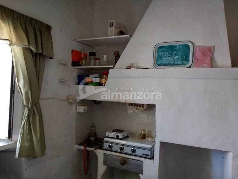 5 makuuhuone Omakotitalo myytävänä paikassa Oria - 89 000 € (Ref: 4756829)