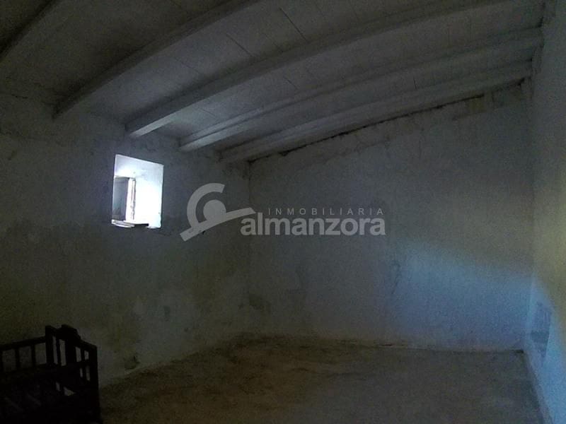 Maalaistalo myytävänä paikassa Lorca - 125 000 € (Ref: 5572595)