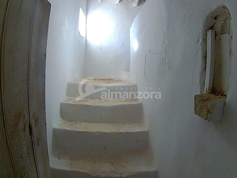 Maalaistalo myytävänä paikassa Lorca - 125 000 € (Ref: 5572595)