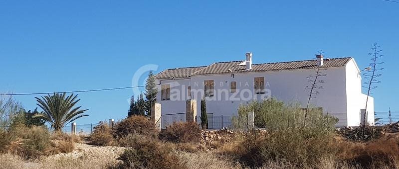 Finca/Casa Rural en Albox en venta - 246.000 € (Ref: 5572602)