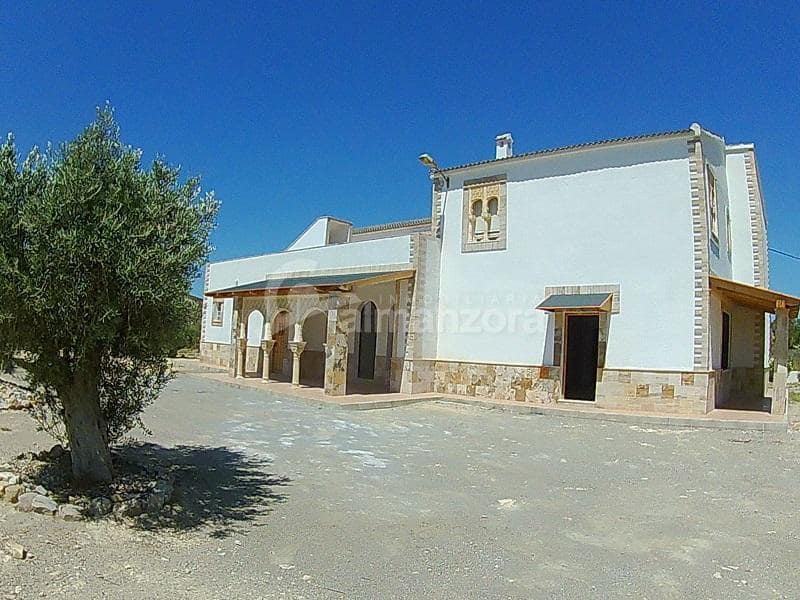 Finca/Casa Rural en Albox en venta - 246.000 € (Ref: 5572602)