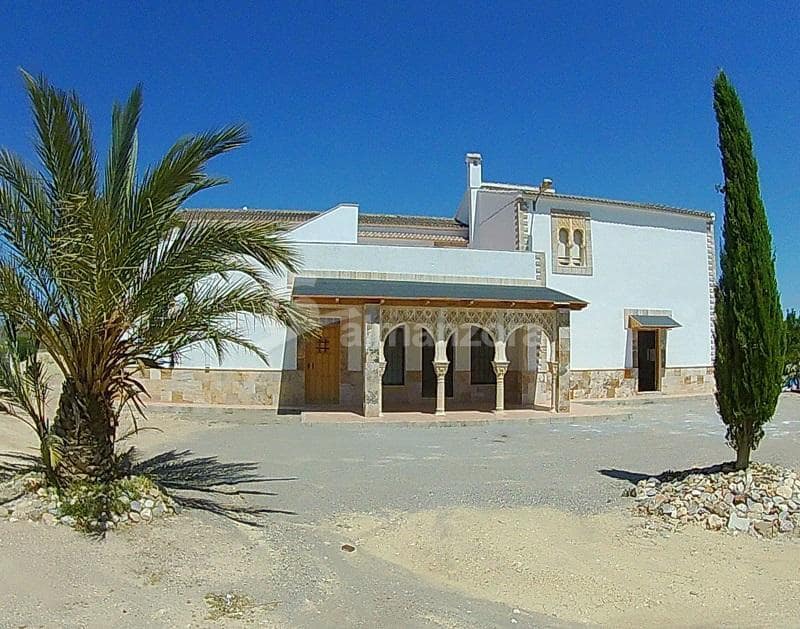 Finca/Casa Rural en Albox en venta - 246.000 € (Ref: 5572602)