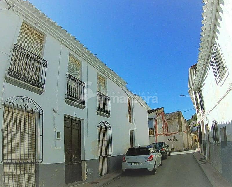 4 slaapkamer Huis te koop in Albox - € 75.000 (Ref: 5985450)