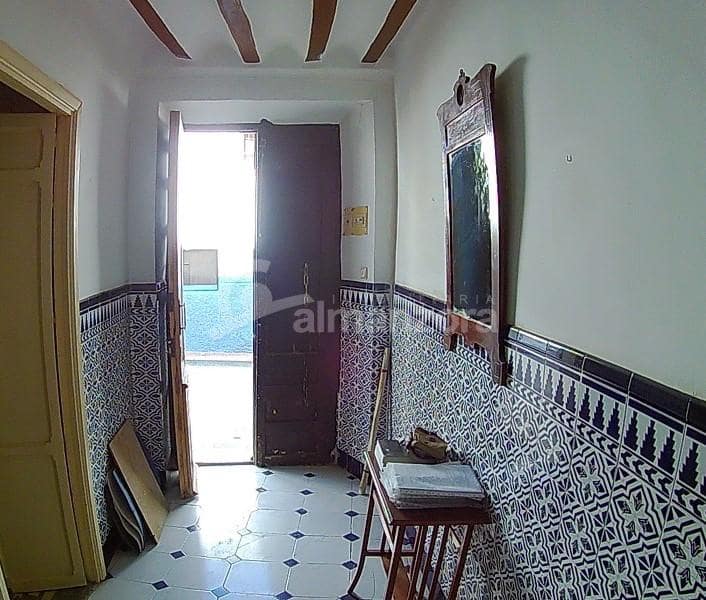 4 slaapkamer Huis te koop in Albox - € 75.000 (Ref: 5985450)