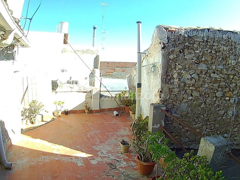 4 slaapkamer Huis te koop in Albox - € 75.000 (Ref: 5985450)