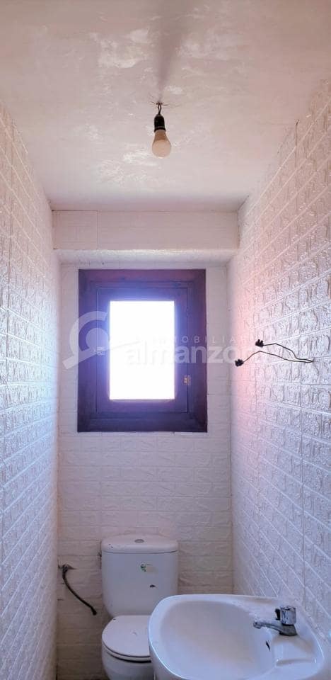 4 slaapkamer Huis te koop in Albox - € 67.000 (Ref: 6336267)