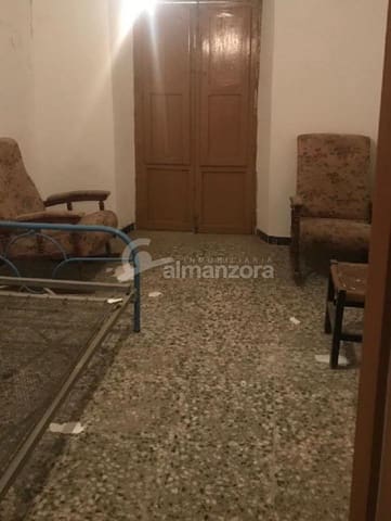 3 slaapkamer Huis te koop in Cantoria - € 45.000 (Ref: 6593468)