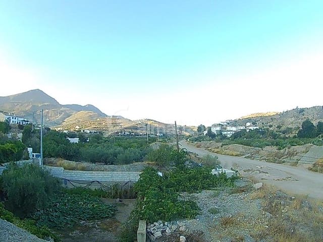 9 slaapkamer Finca/Landhuis te koop in Saliente Alto, Albox - € 160.000 (Ref: 6891377)