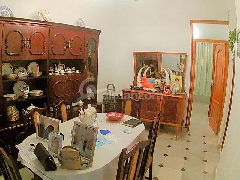 5 slaapkamer Huis te koop in Albox - € 160.000 (Ref: 6893278)