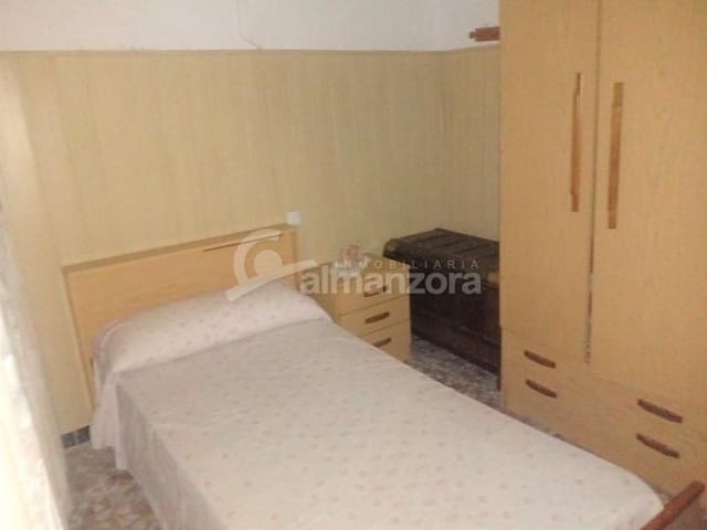 4 slaapkamer Huis te koop in Almanzora, Cantoria - € 65.000 (Ref: 7078801)