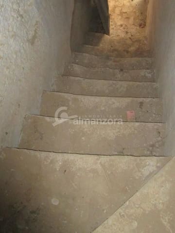 4 slaapkamer Huis te koop in Llanos de los Olleres, Albox - € 43.000 (Ref: 7329760)