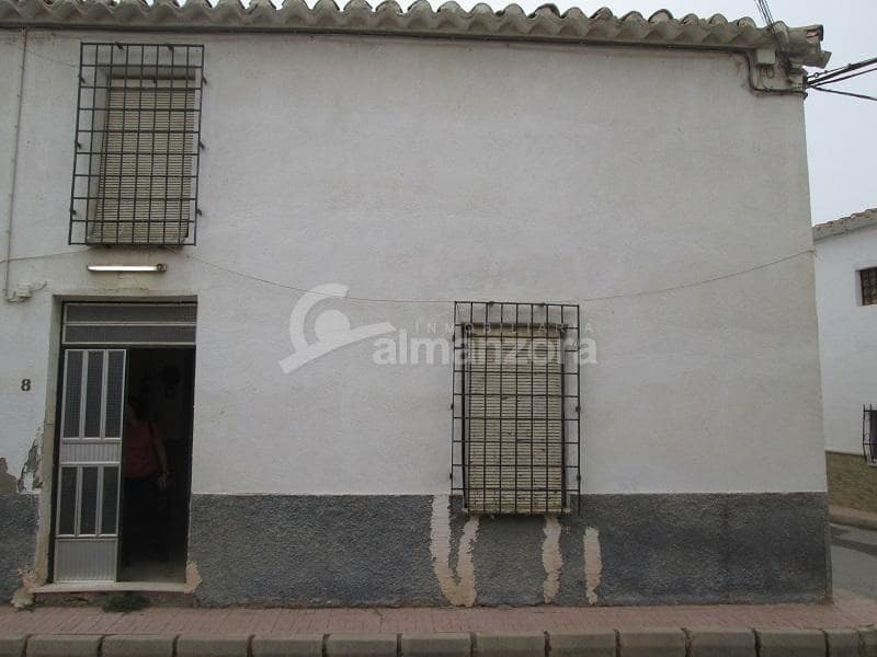 6 slaapkamer Huis te koop in Llanos de los Olleres - € 75.000 (Ref: 7329761)